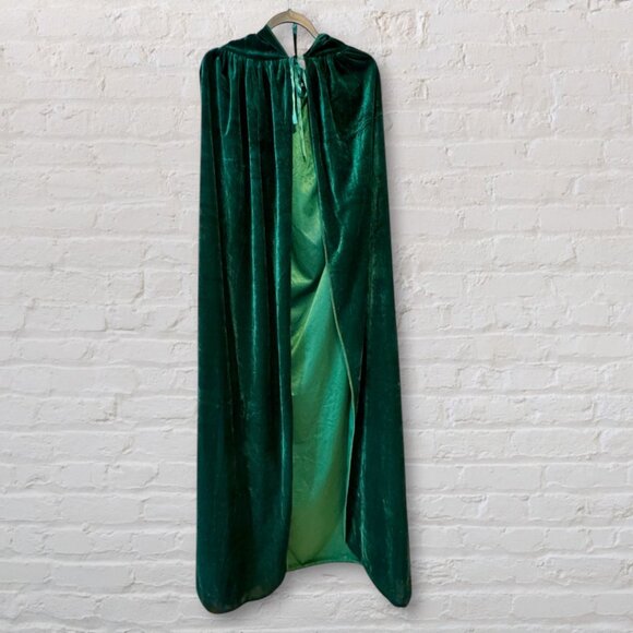 Dark Green Velvet Cloak With Hood, Taylor Swift Willow Eras Tour / Renaissance C - Picture 3 of 9